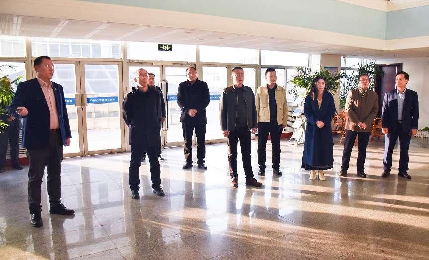 環(huán)球軟件與新疆天北城投集團(tuán)簽署戰(zhàn)略合作協(xié)議，共同推動北疆智慧城市建設(shè)