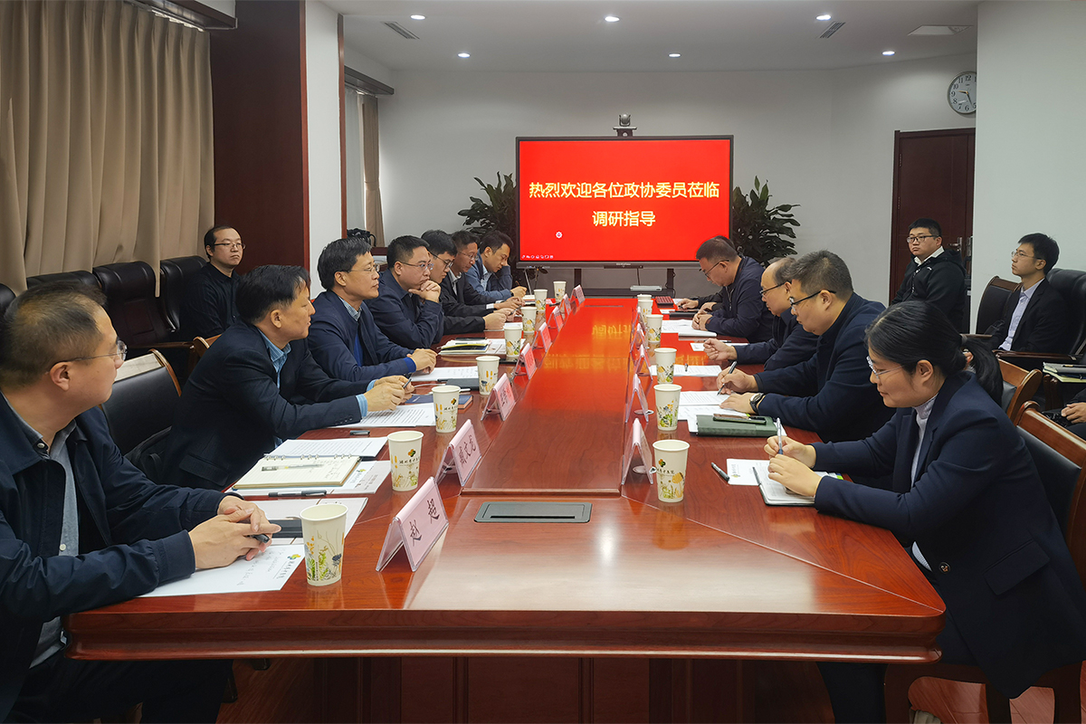 我司董事長參加濰坊市政協(xié)“知情明政”活動，走進濰坊市中醫(yī)院調(diào)研信息化建設(shè)工作